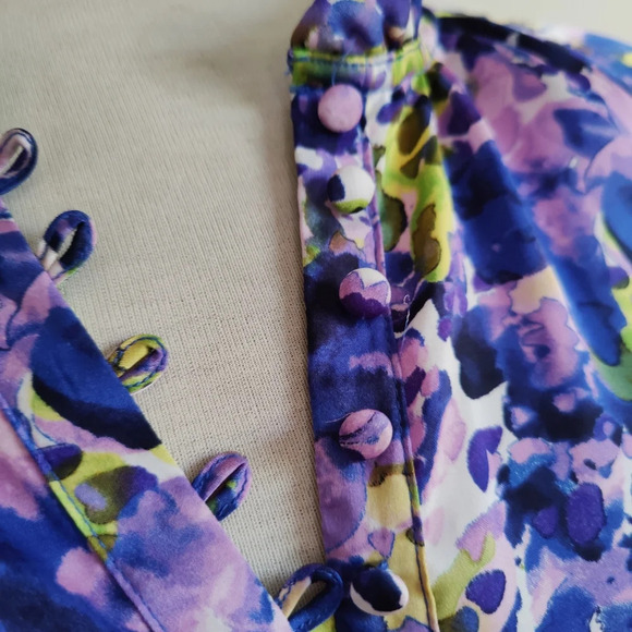 Floral Blouse by Apt 9 / Rich Purple, Pink & Green Flowers / Petite Large - Picture 3 of 7